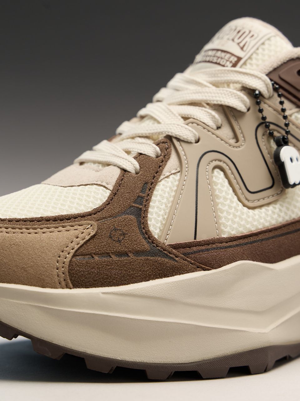 Unisex Chunky Streetwear Sneakers – Beige & Brown Breathable Casual Shoes with Cushioned Sole